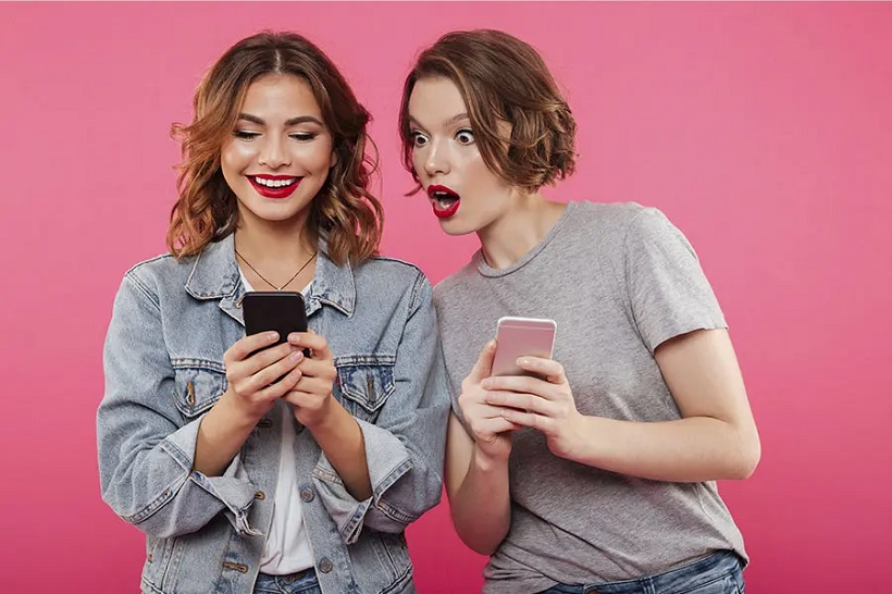 femei menstruatie